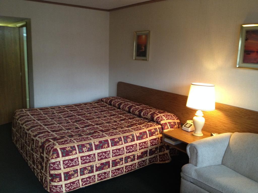 Parkway Inn Vestal Dış mekan fotoğraf