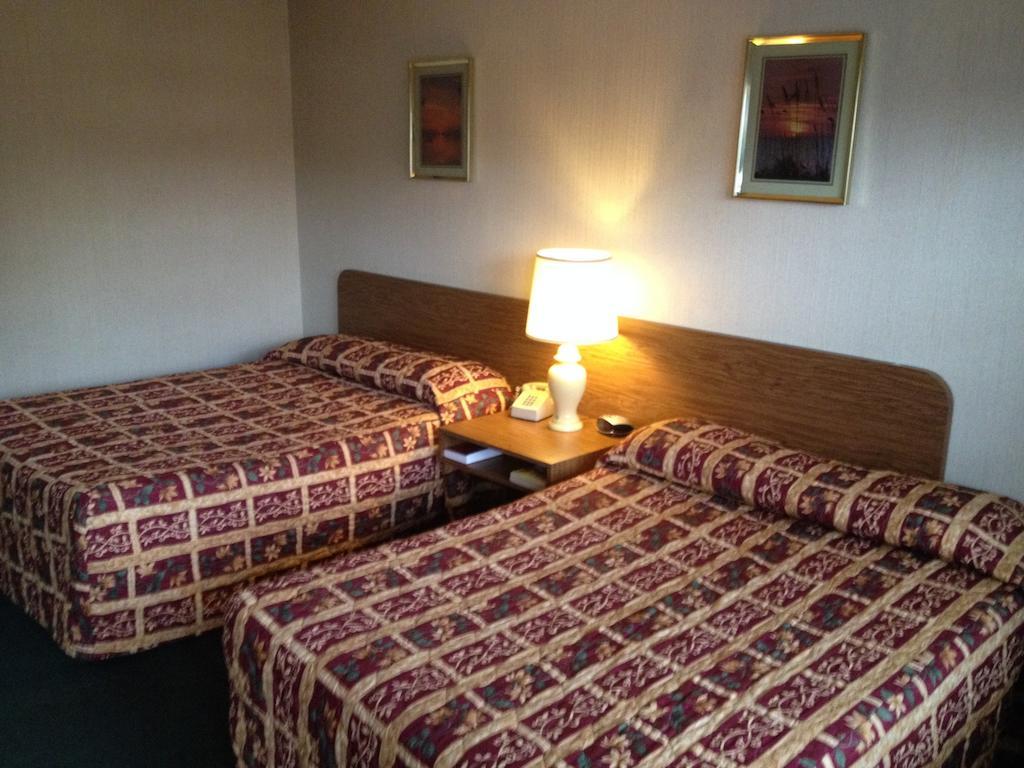 Parkway Inn Vestal Oda fotoğraf